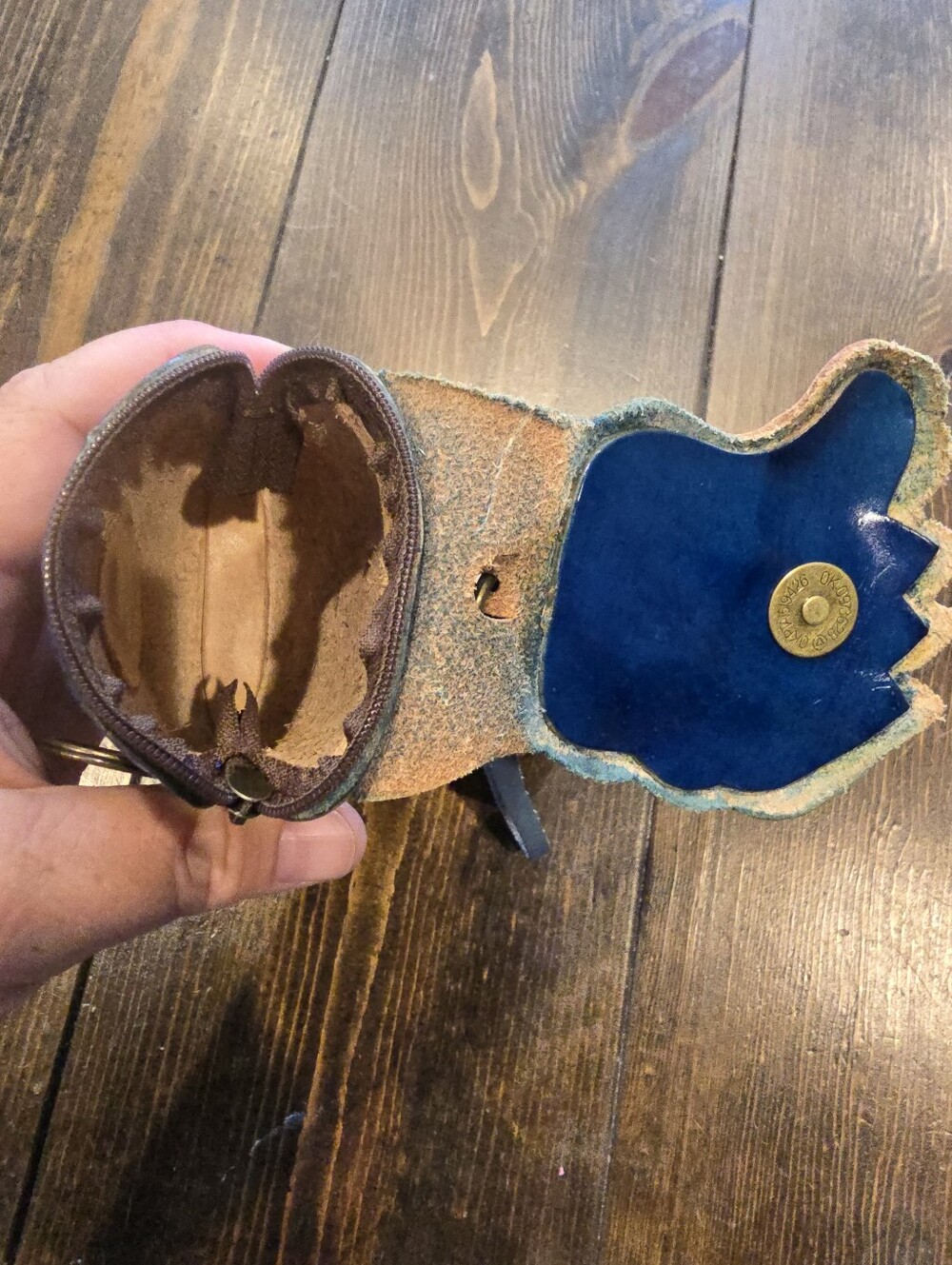 Handmade Leather Coin Purses - Picture 3 of 3